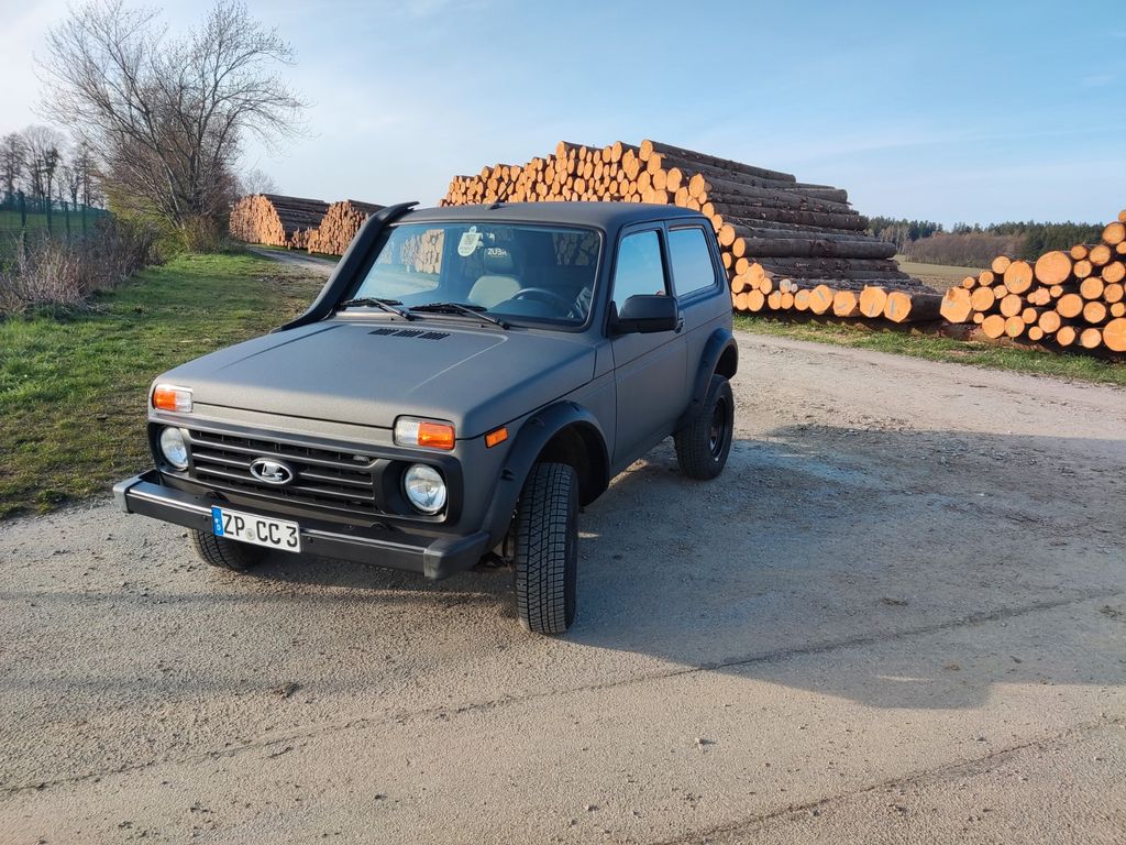Image of Lada Niva