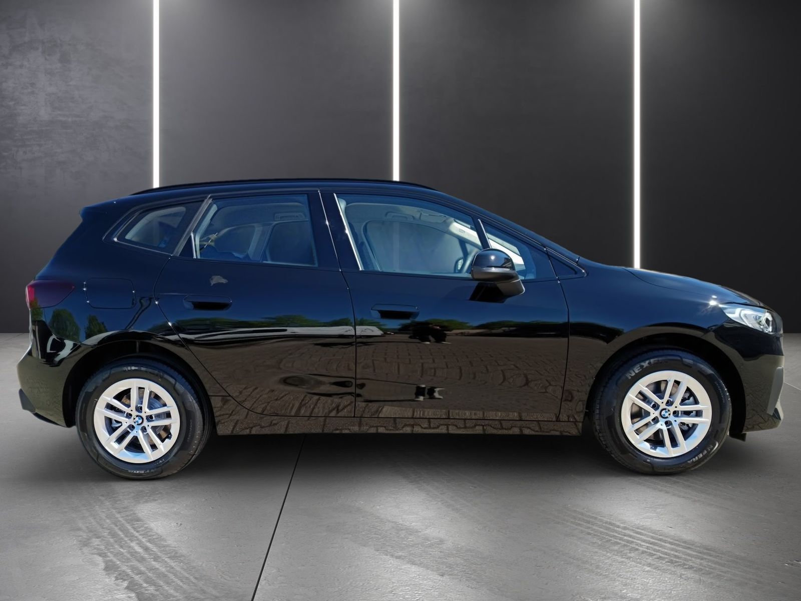 BMW 218 Active Tourer - Bild 3
