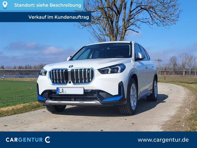 BMW iX1 xDrive30 xDrive xLine AHK Pano H-K Wide Navi