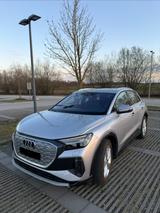 Audi Q4 e-tron 50 quattro - S-Line, Anschlussgarantie - Audi Q4 e-tron von privat