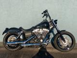 Harley-Davidson FXDB DYNA STREET BOB 5HD1 MIT JEKILL & HYDE - HARLEY-DAVIDSON 2006 STREET BOB