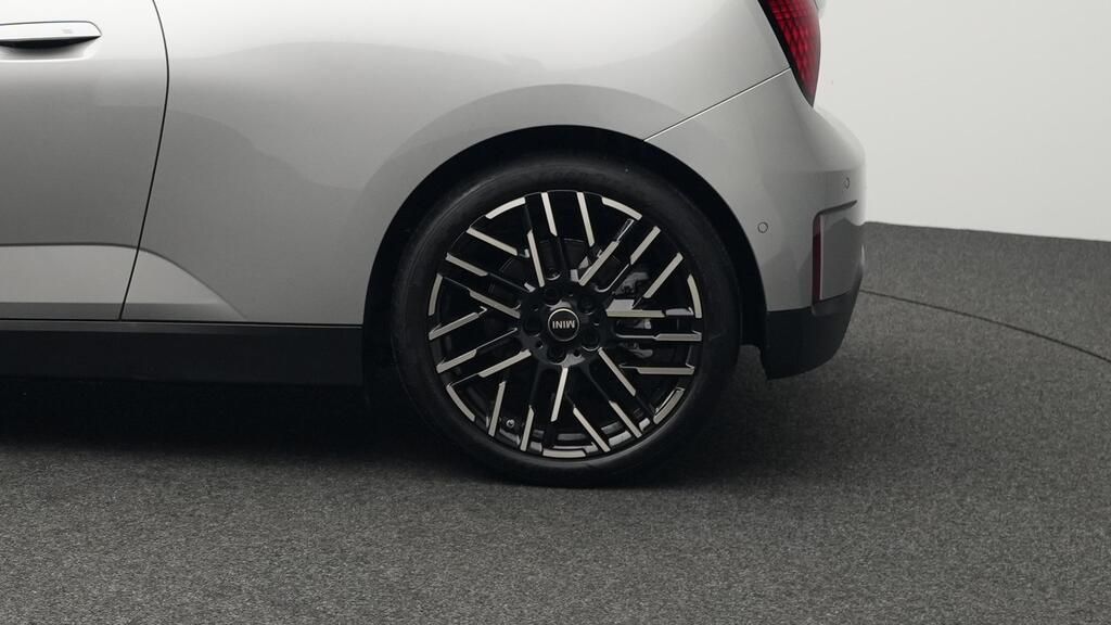 MINI Cooper SE - Bild 17