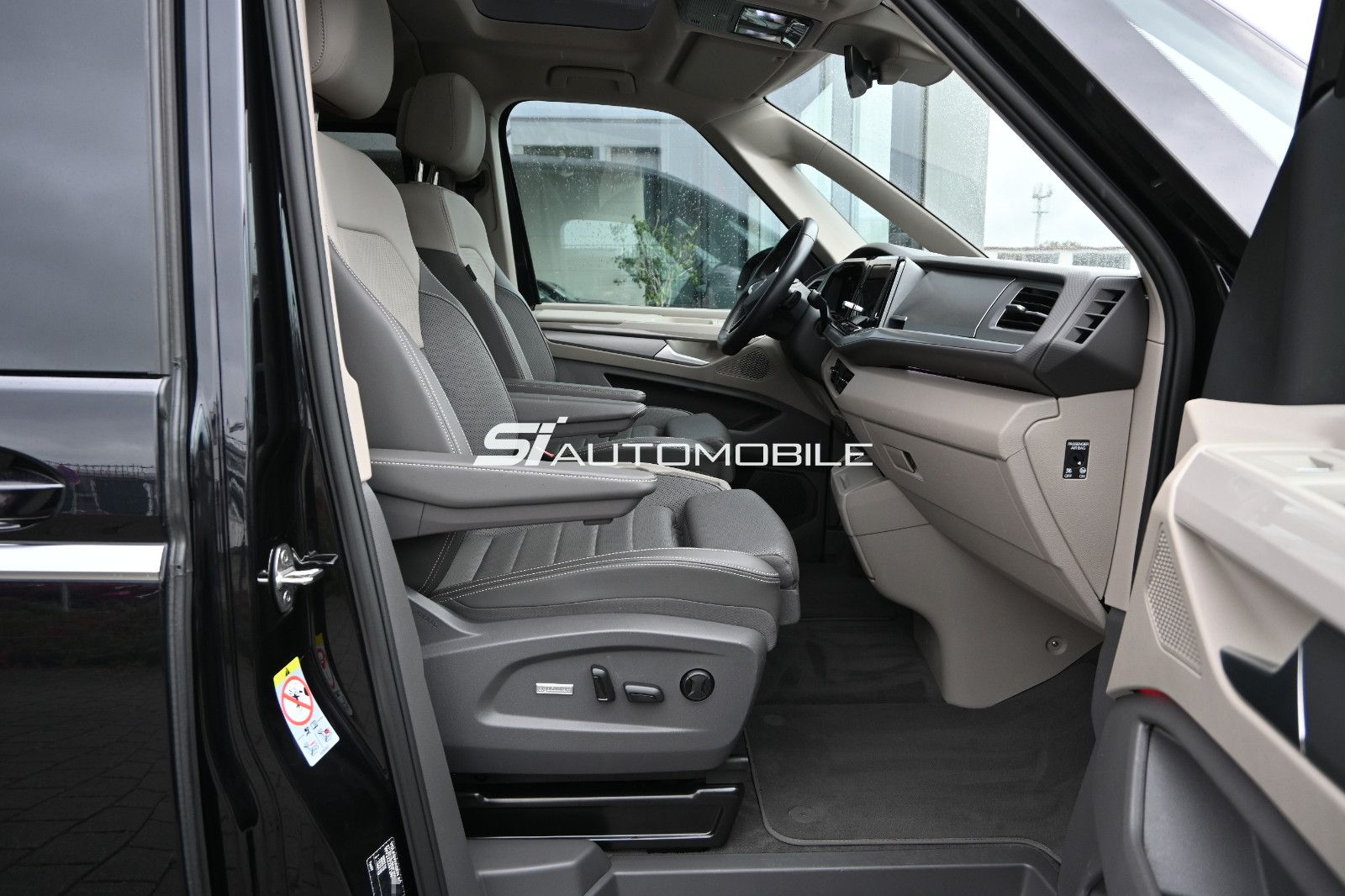 Fahrzeugabbildung Volkswagen T7 Multivan 2.0 TDI DSG Style Lang °MEGAVOLL°