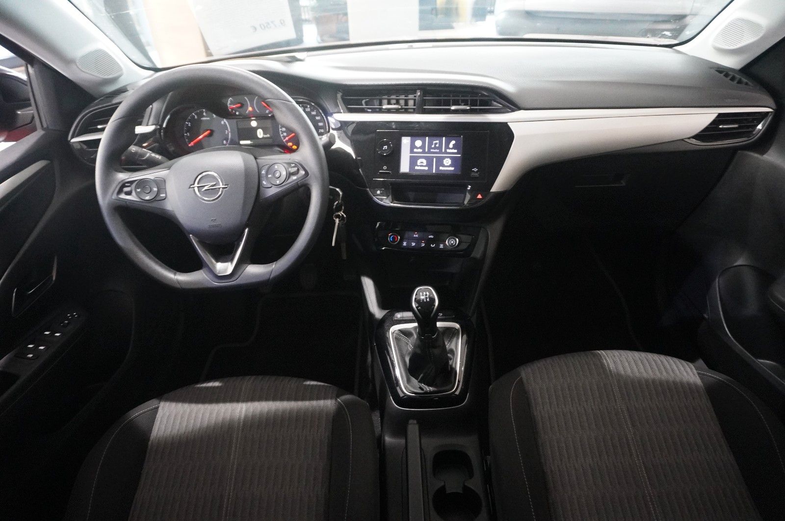Fahrzeugabbildung Opel Corsa F 1.2 EDITION KLIMA/PDC/USB/TEMP./BT