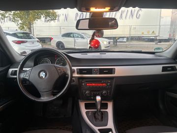 BMW 320 - 12