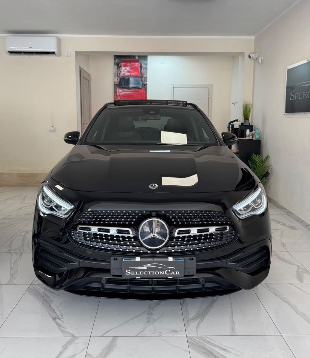 Mercedes-Benz Mercedes-benz GLA 200 d Automatic 4Matic Premium imagem 2