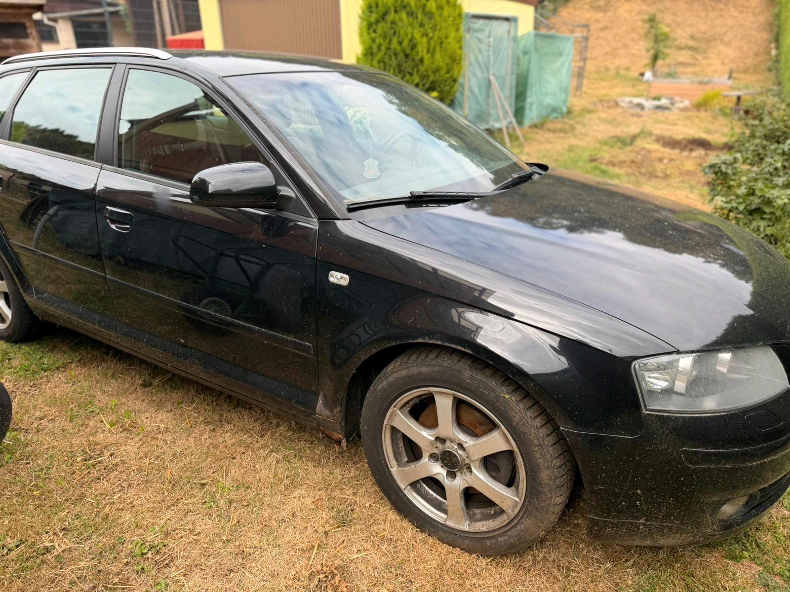 Audi A3 2005 — rear view