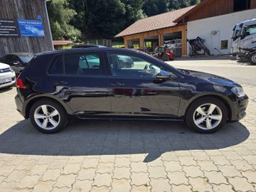 Volkswagen Golf - 4