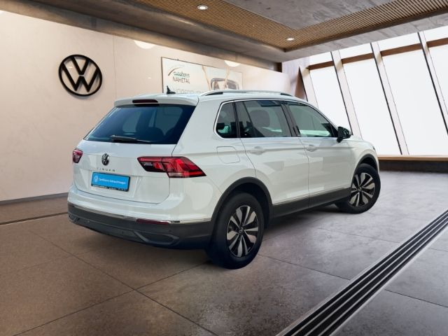 Volkswagen Tiguan 1.5 TSI Move LED NAVI 17'' ACC APP-CONNEC foto 5