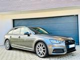 Audi S4 3.0 TFSI quattro Pano B&O HuD Matrix Keyless - Audi S4: Kombi
