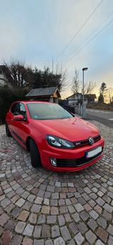 Volkswagen Golf 2.0 TSI GTI Adidas Edition - Volkswagen Golf: Adidas