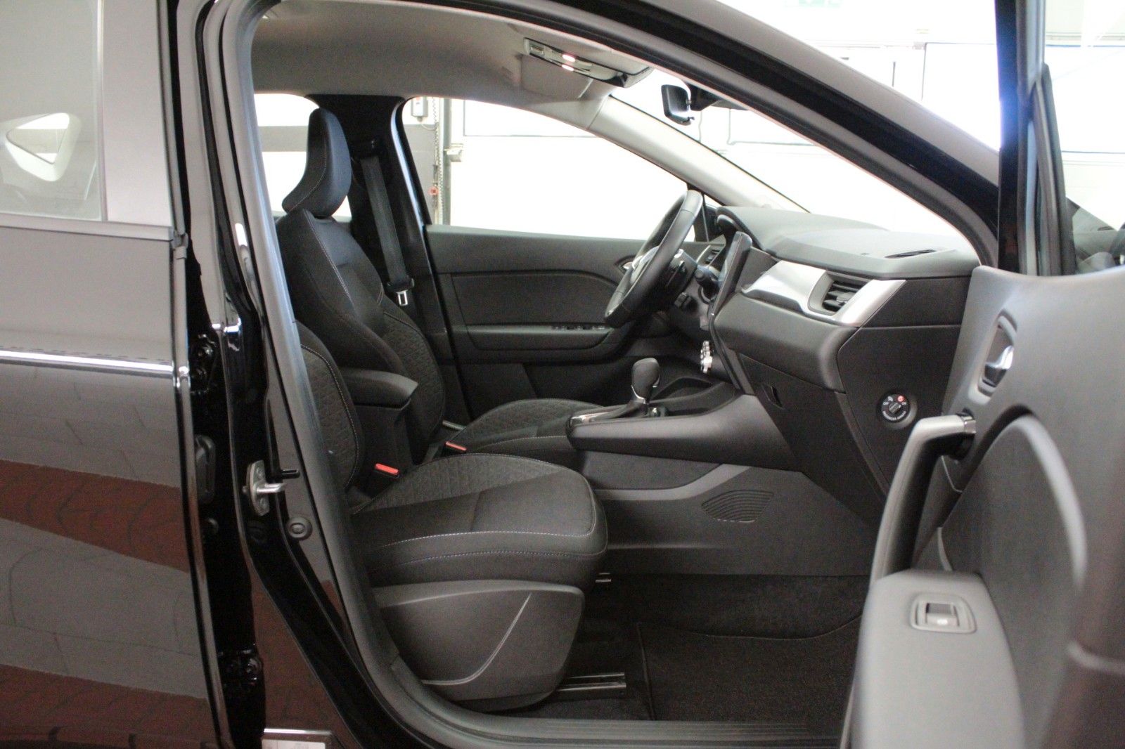 Fahrzeugabbildung Renault Captur Mild Hybrid 140  EDC Evolution*Easy Link*