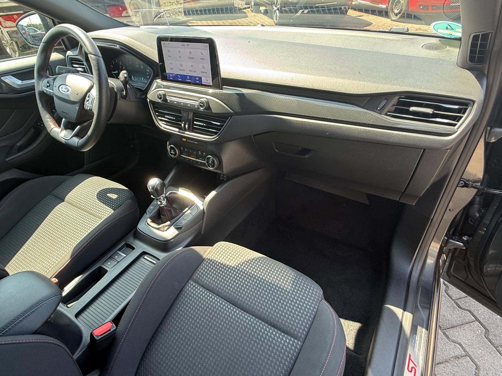 FORD FOCUS - SW- ST-LINE -125 ch - BVM