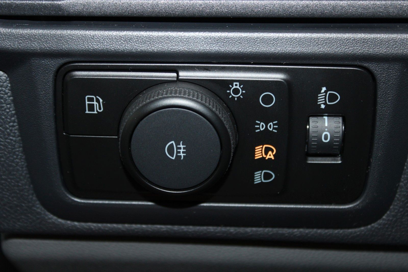 Fahrzeugabbildung Ford Transit Custom TREND PHEV L1 LED CAM Technologie