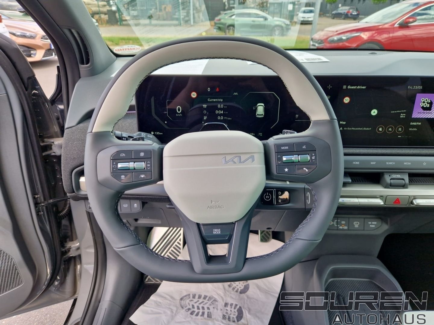 Fahrzeugabbildung Kia EV3 81,4  kWh Gewerbe GT-Line DriveWise + Komfor