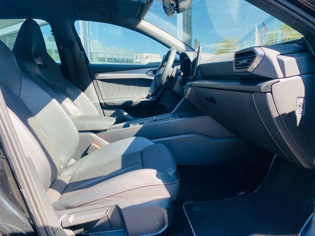 Fahrzeugabbildung CUPRA Leon e-Hybrid VIRTU+LED+NAVI+SHZ+DAB+ACC+PDC+