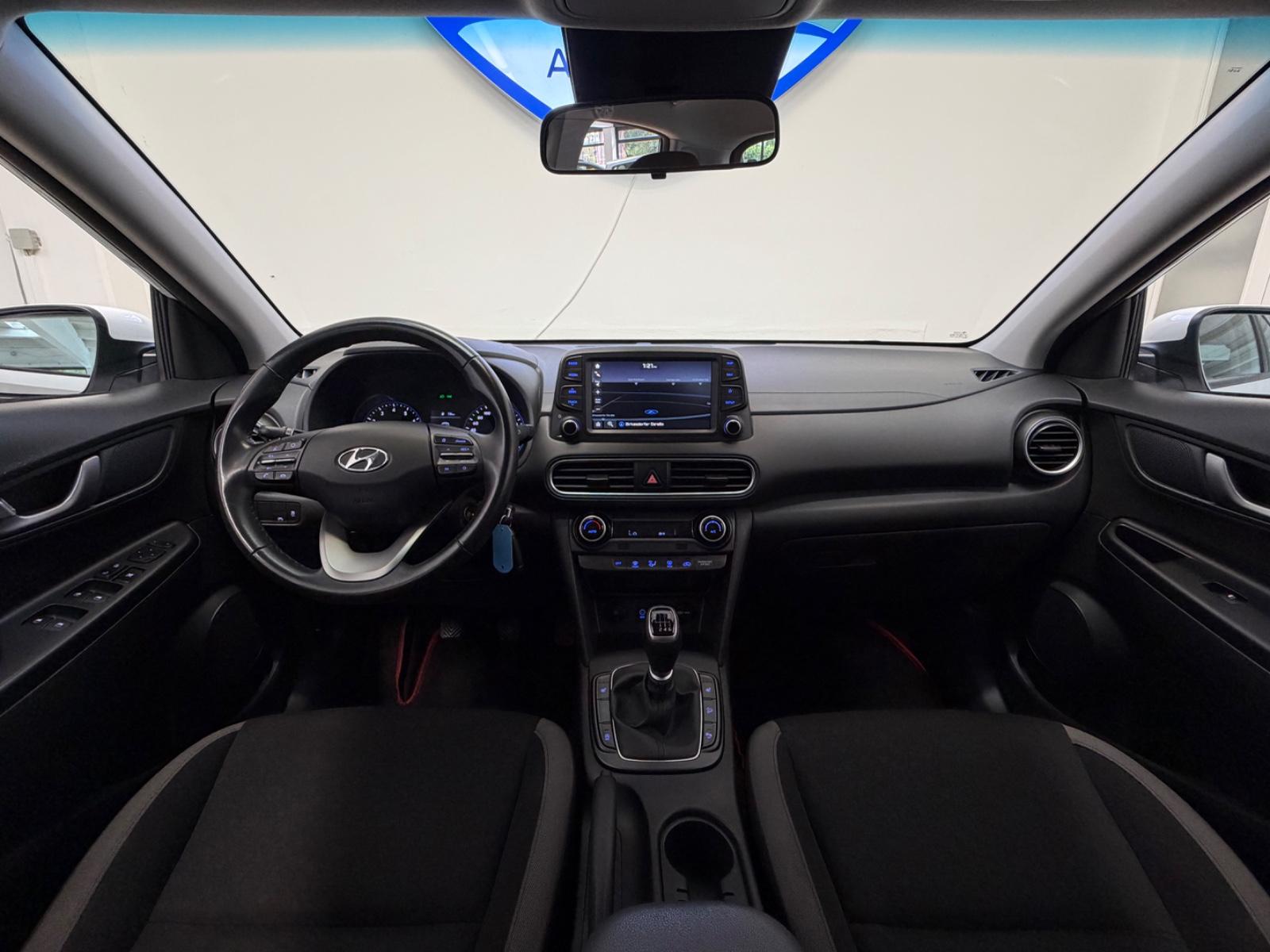 Hyundai Kona Trend 2WD/KAMERA/CARPLAY/SHZ/INSPK NEU