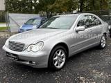 Mercedes-Benz C 240 Elegance/ATMTK/TMPMT/KLIMA/SHZ/AHK/PDC - Mercedes-Benz C 240: Elegance