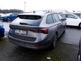 Skoda Octavia Combi 2.0 TDI DSG Tour*LED*NAVI*AHK* - Skoda Octavia: Tour TDI