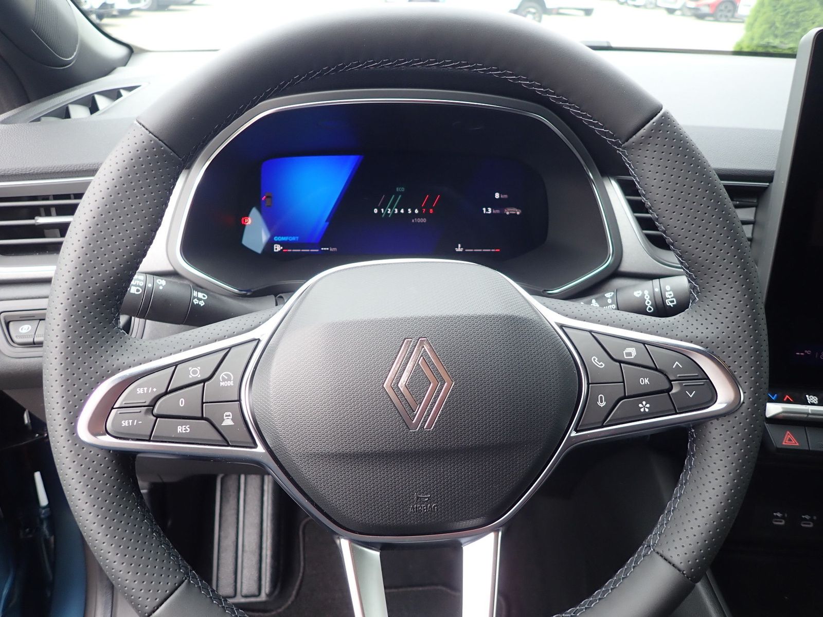 Fahrzeugabbildung Renault Symbioz Techno Mild Hybrid 140