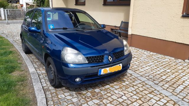 Renault Clio 1.2 16V Authentique Authentique