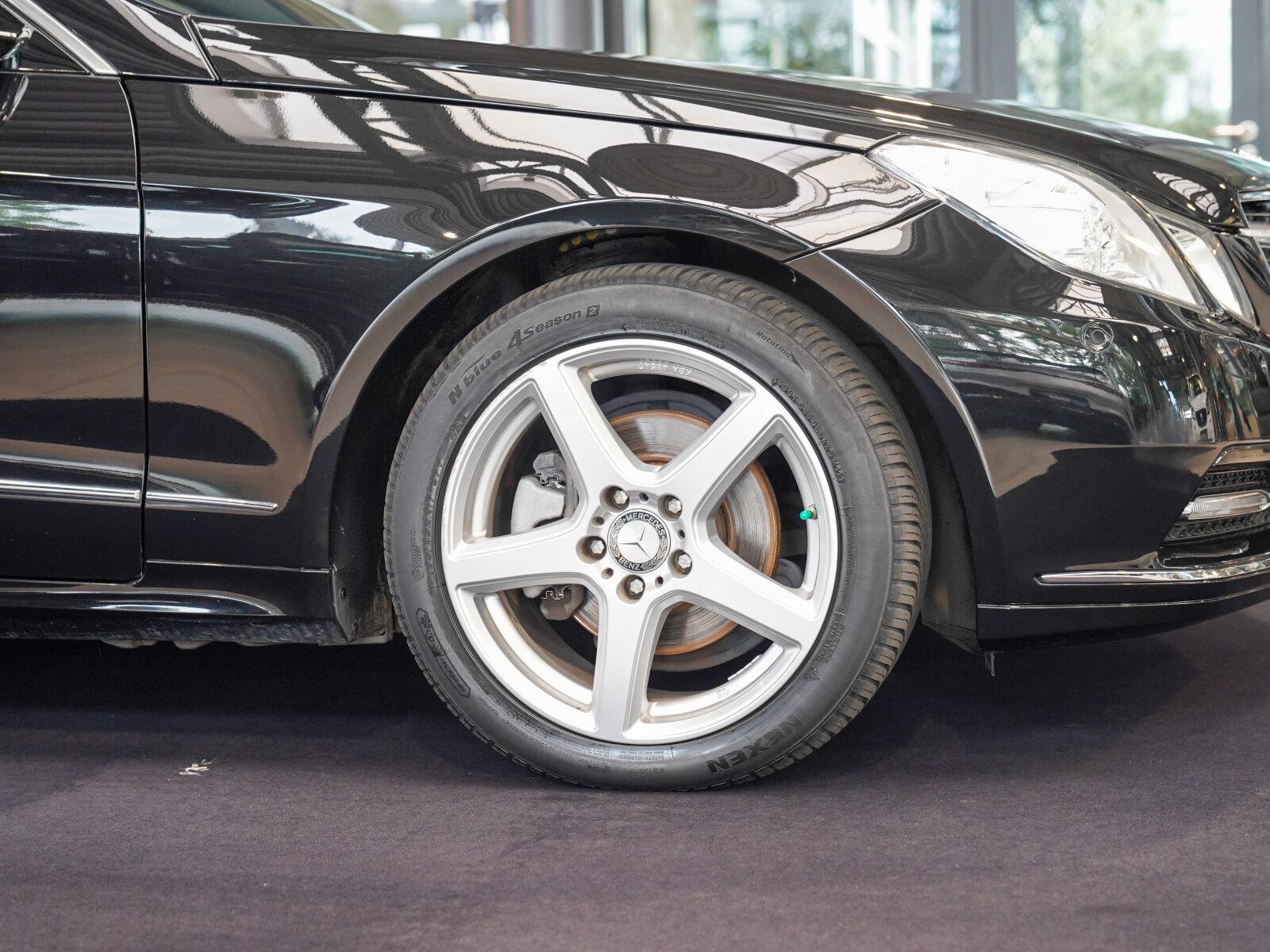 Mercedes-Benz E 220 CDI Avantgarde Leder AIRCAP AIRSCARF AHK