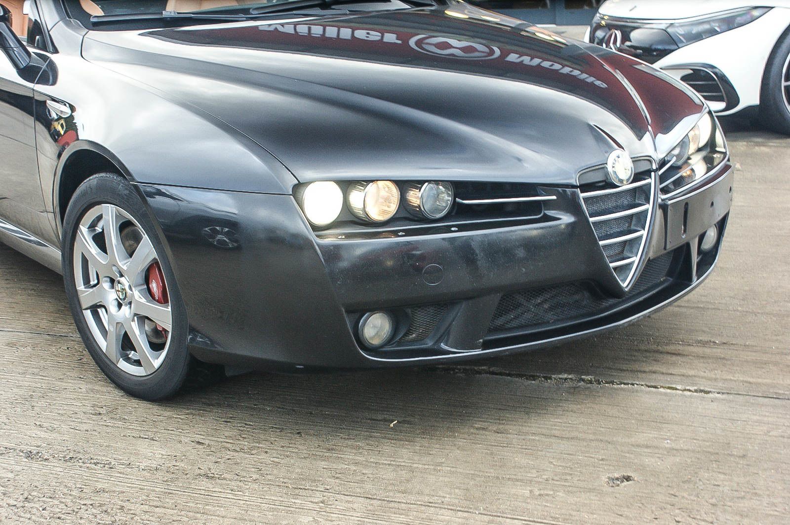 Fahrzeugabbildung Alfa Romeo Spider 2.4 JTD 20V Q-Tronic Leder Xenon BOSE