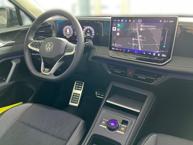 Fahrzeugabbildung Volkswagen Tiguan 1.5 eTSI DSG GOAL AHK NAVI GJR ACC