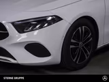 Mercedes-Benz A 200 Progressive Distr Totw LED KAM SHZ DAB NAV - Mercedes-Benz mit Benzin-Antrieb: Limousine, mit Klimaanlage