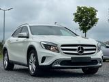 Mercedes-Benz GLA 220D 4MATIC DCT Style/NAVI/PDC/SHG/PDC/MFL - Mercedes GLA-Klasse in Frankfurt