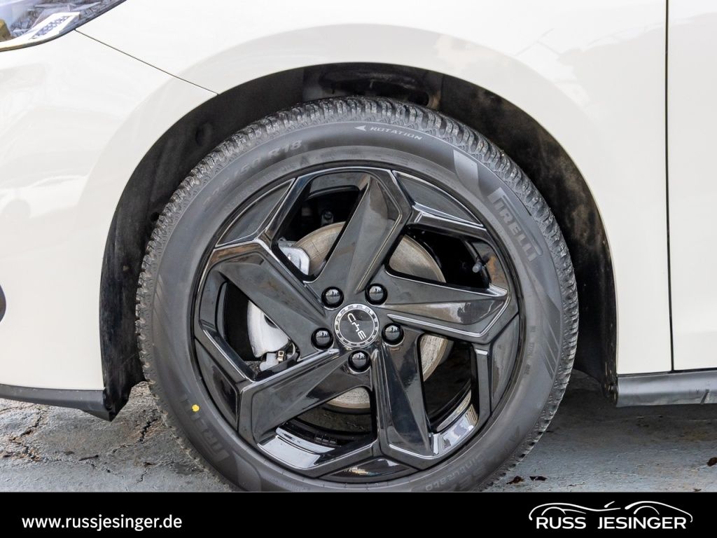 BYD SEAL 6
