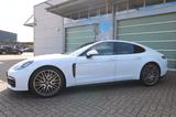 Porsche Panamera 4 Platinum Edition - Porsche Gebrauchtwagen in Lübeck