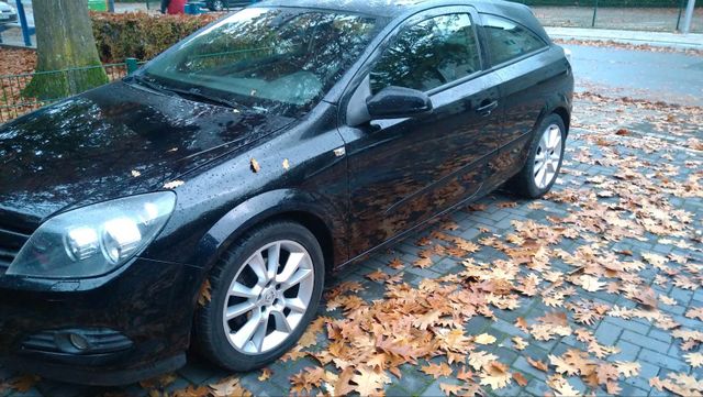 Opel Astra H GTC 1,6 Automatik