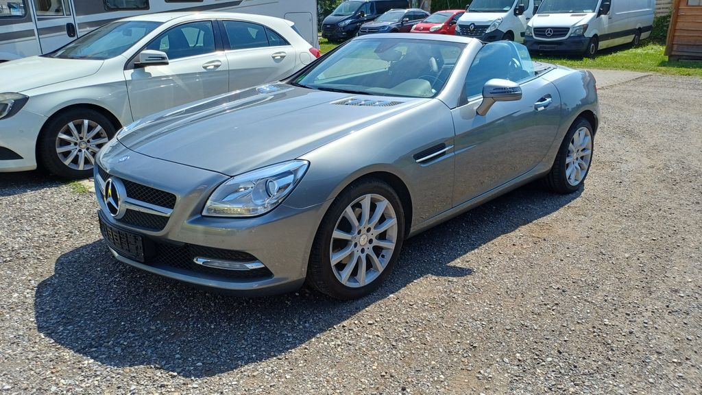 2012 Mercedes-Benz SLK 200