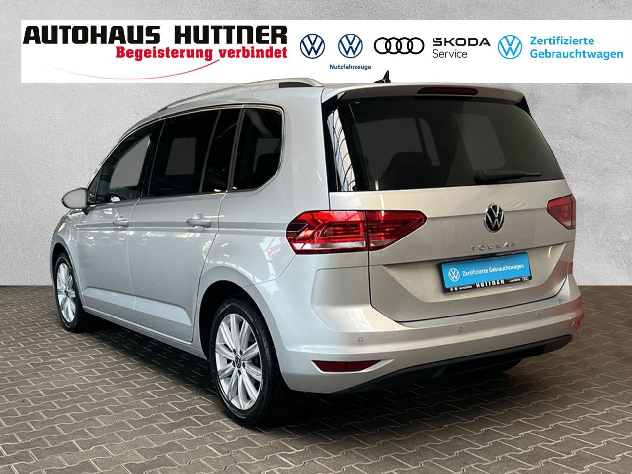 Volkswagen Touran Highline 1.5 TSI DSG AHK LED NAVI foto 3