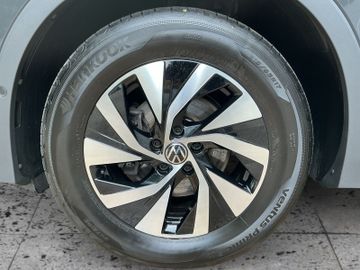 Volkswagen Tiguan - 8