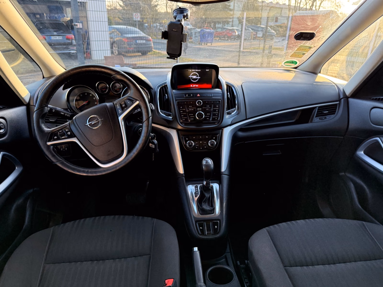 Opel Zafira 1.4 TÜV NEU*95 T/KM*1 Hand*Autom*7 Sitz