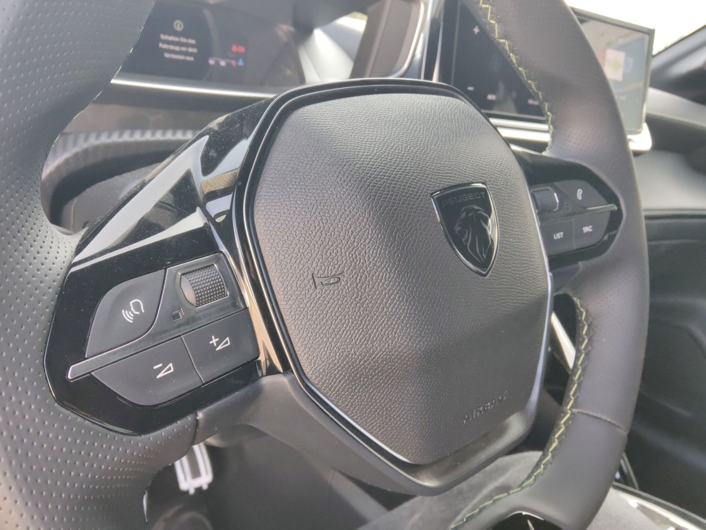 Peugeot 208 - Bild 16