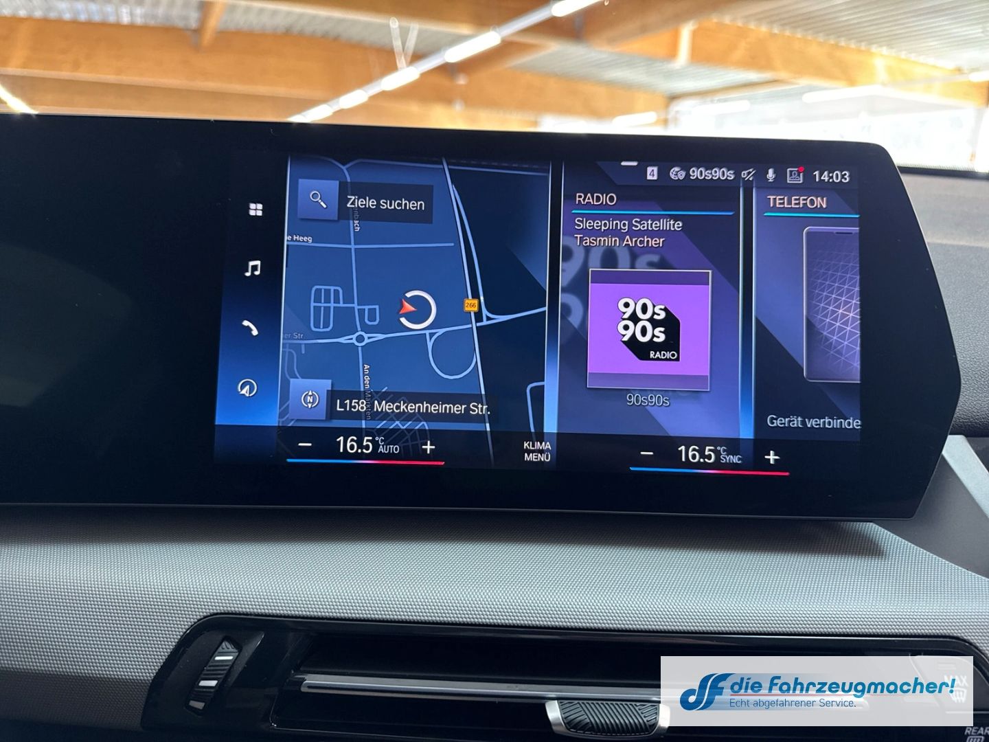 Fahrzeugabbildung BMW X1 20 d xDrive Park-Assistent Navi Digitales Coc