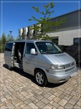 Volkswagen T4 Multivan 2,5 TDI  5 - Zylind... - gebrauchte VW T4 Multivan aus dem Jahr 2002