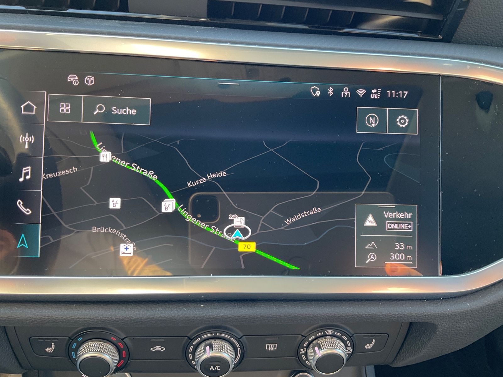 Fahrzeugabbildung Audi Q3 35 TFSI S tronic,Panorama,LED,Carplay,Navi