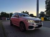 BMW x5 40d F15 - M Paket - BMW 5er Reihe mit Diesel-Antrieb: Geländewagen