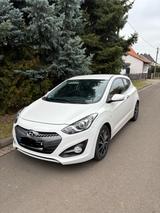 Hyundai i30 1.4 Design - Hyundai i30 Gebrauchtwagen in Erfurt