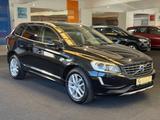 Volvo XC 60 D4 Summum 2WD*KAMERA*LEDER*MEMORY*XENON* - Volvo XC60: 4d