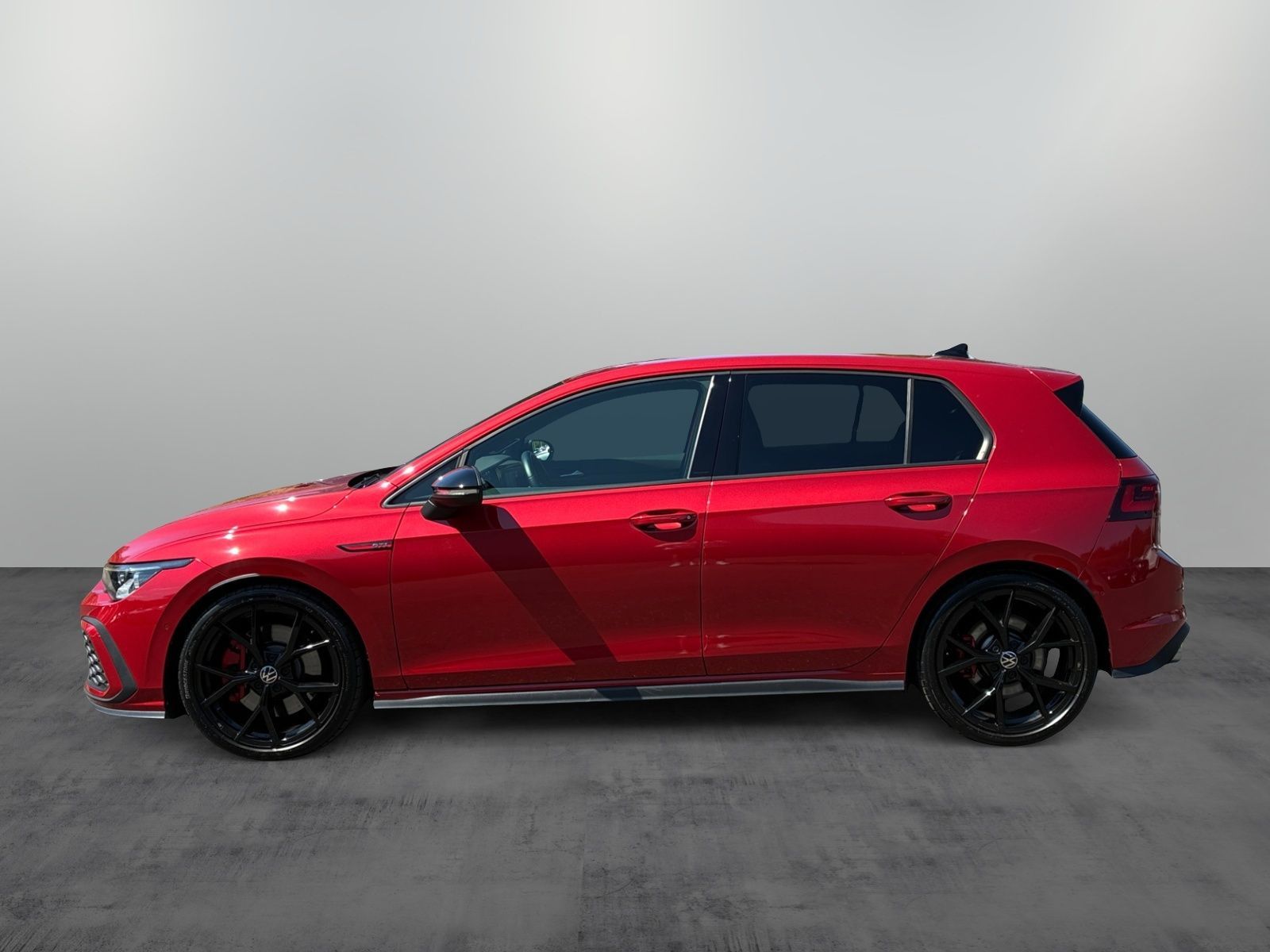 Volkswagen Golf VIII GTI 2.0 TSI DSG BlackStyle HuD AHK foto 5