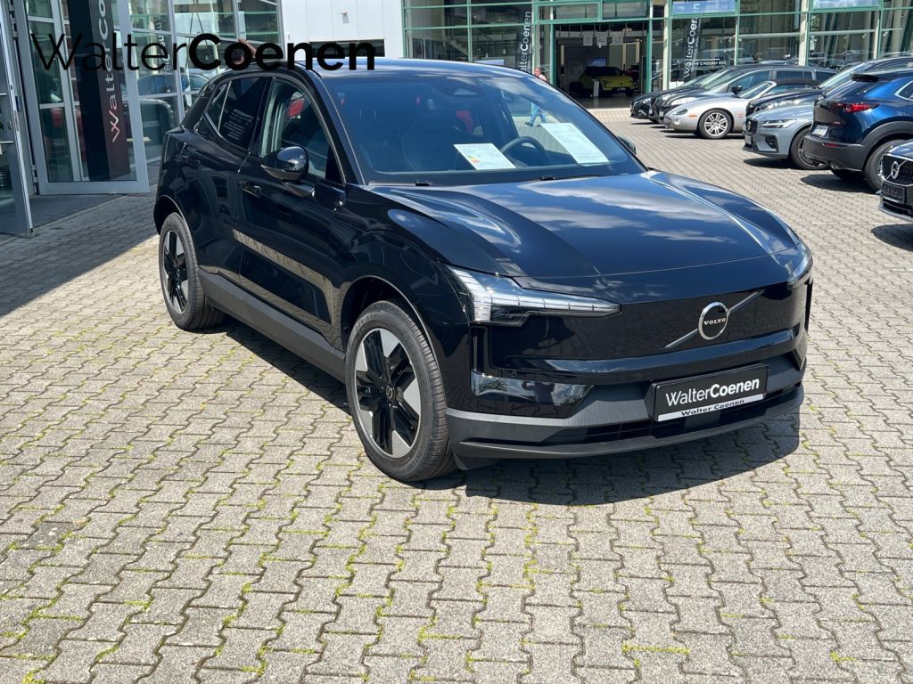 VOLVO EX30 Single Motor Plus,Winter-Paket.Dunkle Verg. VOLVO EX30 Single Motor Plus,Winter-Paket.Dunkle Verg.