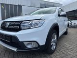 Dacia Logan Stepway NAVI KLIMA PDC ALLWETTER - Dacia Logan: Stepway