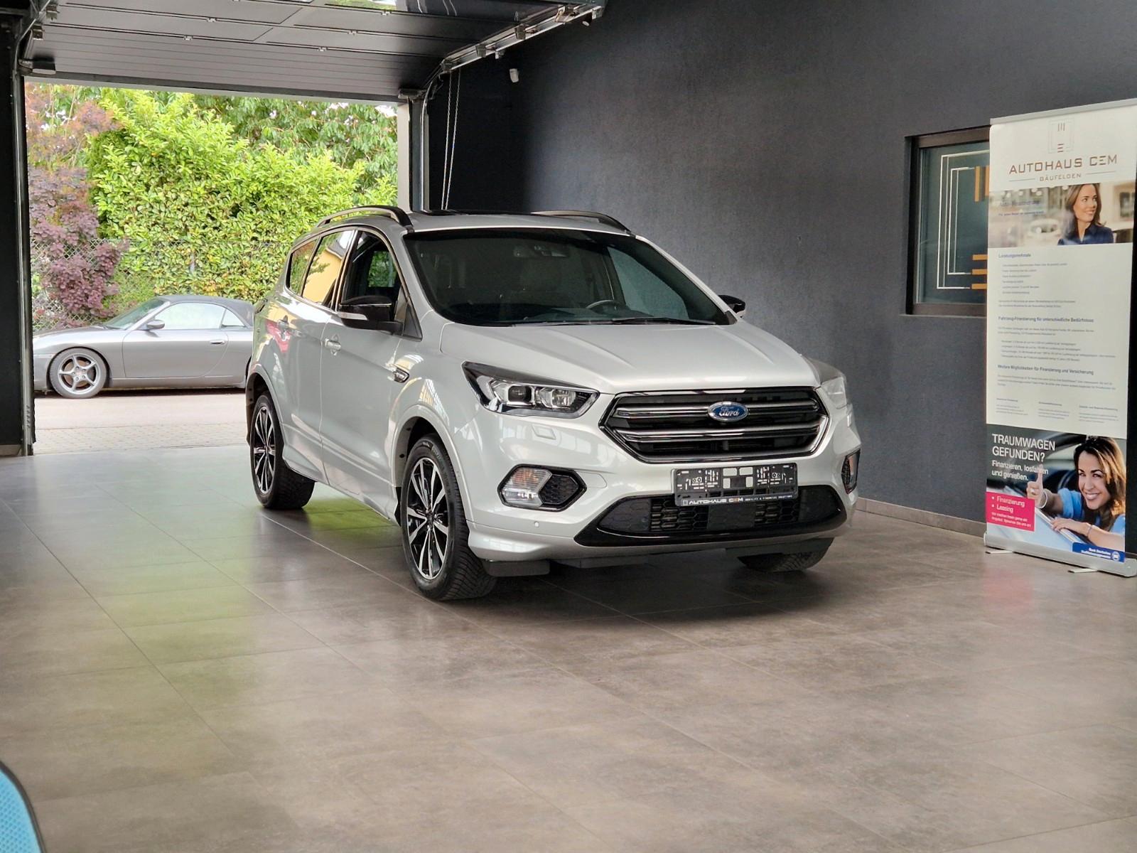 Ford Kuga AWD ST-Line 2,0TDCi*PANO*CARPLAY*SONY*ACC