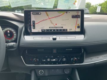 Nissan X-Trail 1.5 VC-T TEKNA MHEV 163 PS HUD