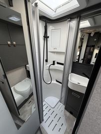 HYMER ERIBA HYMERCAR ML-T CrossTrail 580 4x4 Winterpaket XL Bett